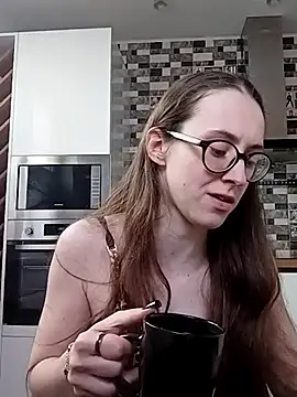 MartiniiSelenna online show from March 3, 2025, 9:45 am