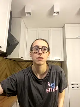 MartiniiSelenna online show from December 1, 2025, 6:47 am