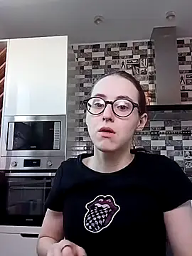 MartiniiSelenna online show from February 25, 2025, 6:36 am