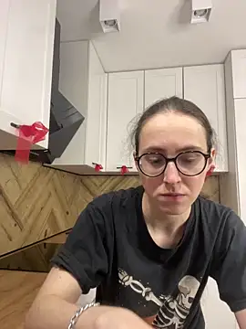 MartiniiSelenna online show from March 22, 2026, 6:48 am