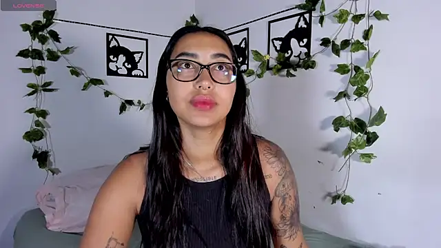 Snapshot of melanieecox chatting on September 26, 2025, 8:10 am melanieecox online show from September 26, 2025, 8:10 am