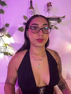 melanieecox online show from May 28, 2026, 12:07 am