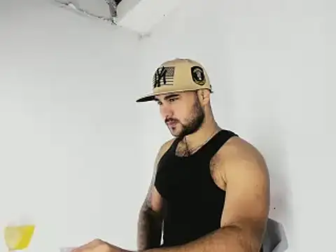 Snapshot of Sebas-hott chatting on October 25, 2025, 9:04 pm Sebas-hott online show from October 25, 2025, 9:04 pm