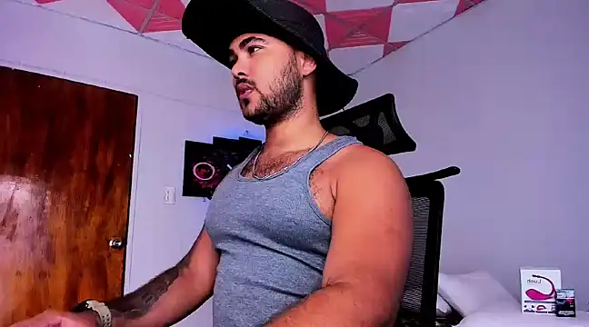 Sebas-hott online show from January 13, 2025, 3:23 am
