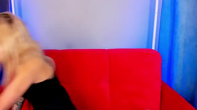 AlinaLovelyX online show from November 5, 2025, 1:31 am