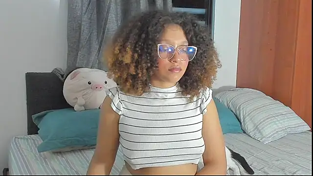 Ada gales  online show from November 15, 2025, 3:21 am