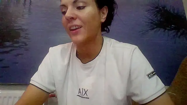 Snapshot of AliceTailor chatting on June 28, 2026, 8:26 pm AliceTailor online show from June 28, 2026, 8:26 pm