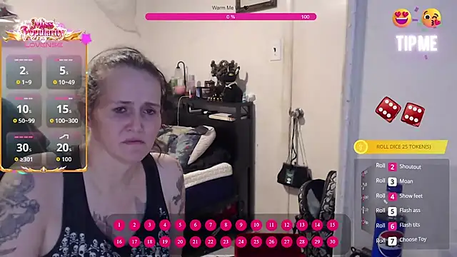 Snapshot of Demonicmiss chatting on June 6, 2026, 10:53 am Demonicmiss online show from June 6, 2026, 10:53 am
