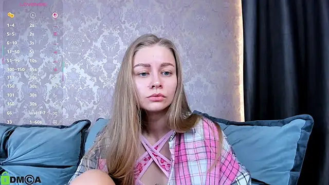 Polumna cute online show from October 16, 2025, 8:44 am