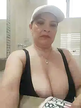 Snapshot of Wife_sexxx chatting on February 7, 2025, 3:52 pm Wife sexxx online show from February 7, 2025, 3:52 pm