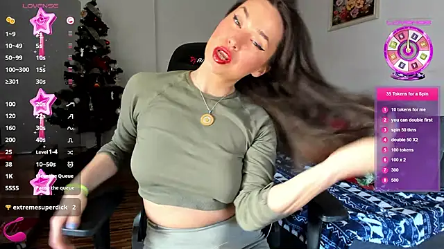PlayfulGoddess online show from January 23, 2025, 11:58 am
