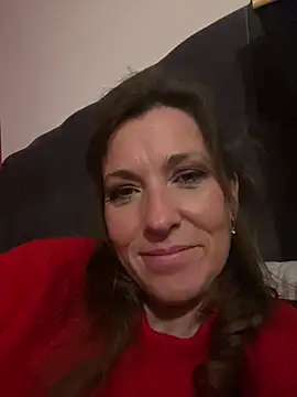 Snapshot of Lwhite1 chatting on February 7, 2026, 11:24 pm Lwhite1 online show from February 7, 2026, 11:24 pm