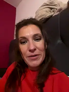 Lwhite1 online show from December 13, 2025, 9:32 pm