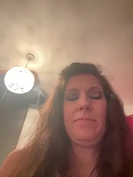 Lwhite1 online show from February 8, 2025, 12:06 am