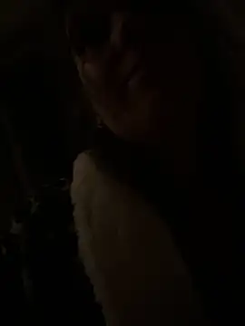 Snapshot of Lwhite1 chatting on February 11, 2026, 12:43 am Lwhite1 online show from February 11, 2026, 12:43 am