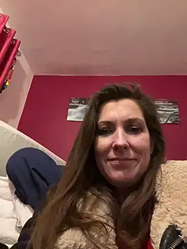 Lwhite1 online show from March 5, 2025, 12:05 am