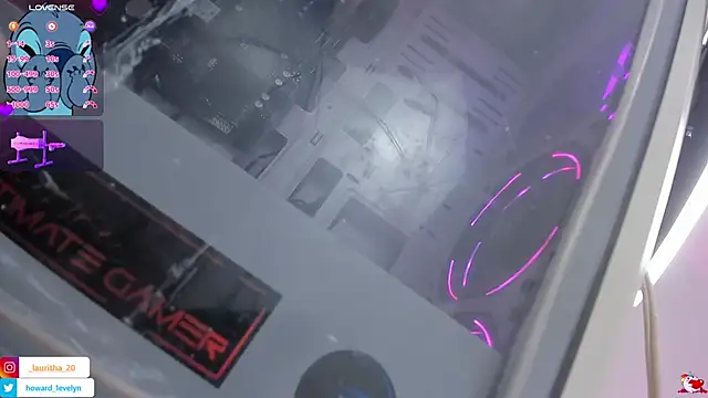 evelyn 23 online show from October 23, 2025, 3:21 pm