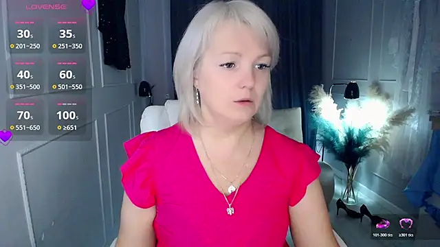 Juarnea online show from October 30, 2025, 6:44 am