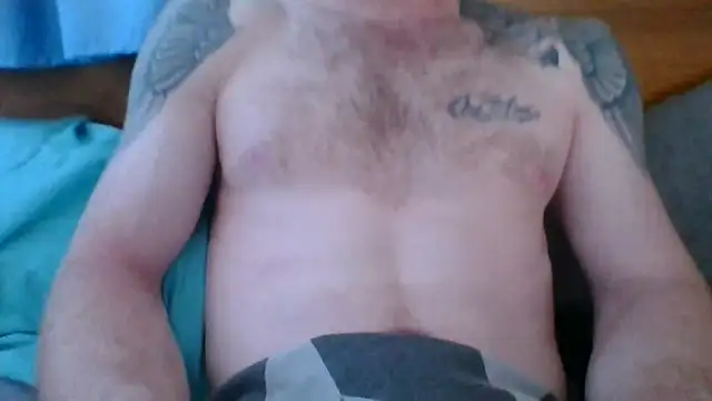 Snapshot of Theo-rose10 chatting on February 8, 2026, 9:45 pm Theo-rose10 online show from February 8, 2026, 9:45 pm