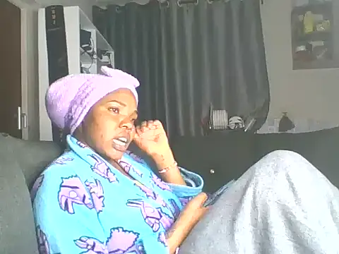 sweet bigclit online show from November 10, 2025, 6:02 pm