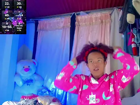 KayleighDreams  online show from September 19, 2025, 3:32 am