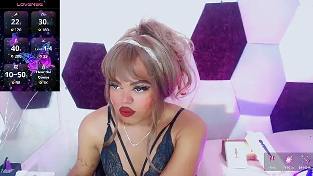 KayleighDreams  online show from February 14, 2026, 2:50 pm