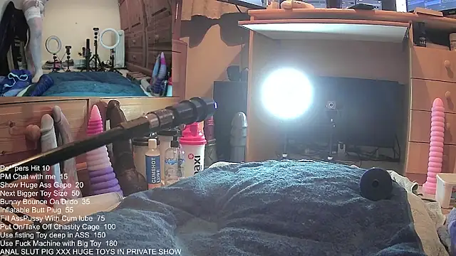 ClairTS online show from March 21, 2025, 6:51 pm