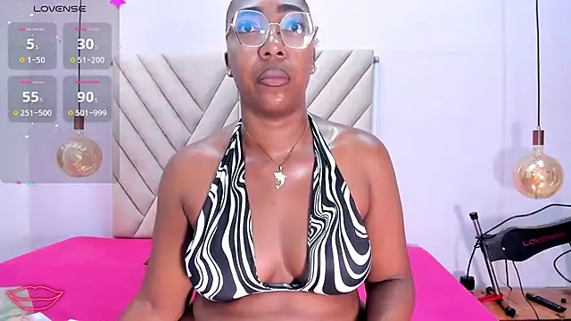 dirtyvictoria online show from July 2, 2026, 12:33 pm