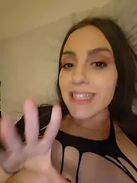 Snapshot of Sexycouplexxx69 chatting on February 3, 2025, 4:31 pm Sexycouplexxx69 online show from February 3, 2025, 4:31 pm