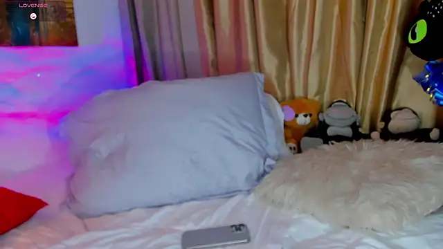 Snapshot of liam_oficial02 chatting on October 30, 2025, 2:43 am liam oficial02 online show from October 30, 2025, 2:43 am