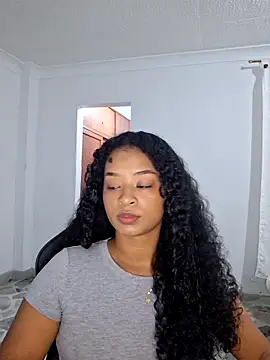 avellanatammy online show from April 13, 2026, 3:32 am