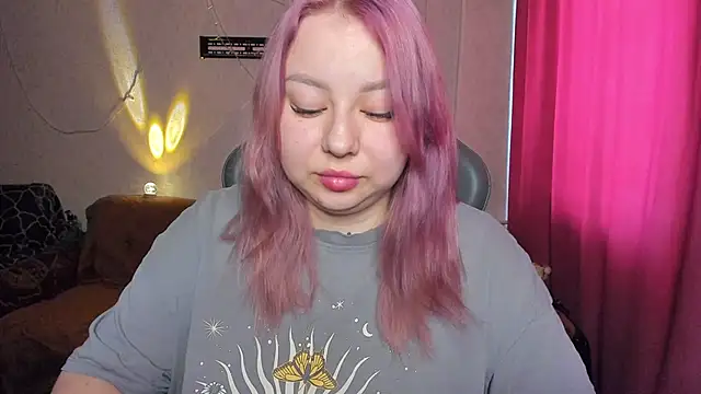 Milafoxxxy online show from November 29, 2025, 5:40 am