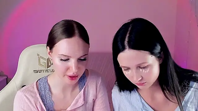 MishkaMe online show from February 9, 2026, 3:54 pm