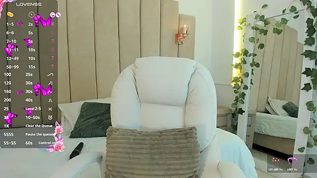 Snapshot of nashi_ra chatting on September 26, 2025, 6:59 pm nashi ra online show from September 26, 2025, 6:59 pm