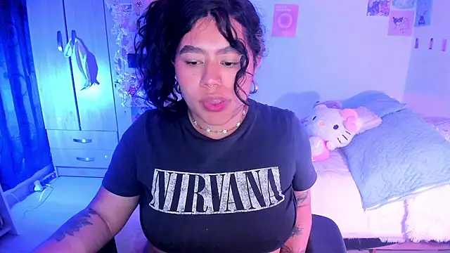 StephaniFox online show from February 19, 2025, 12:03 am
