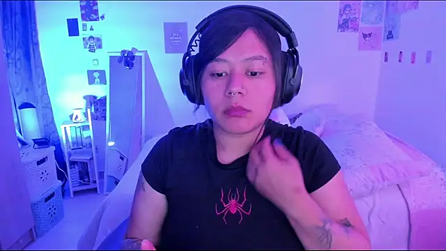 StephaniFox online show from January 24, 2025, 3:00 am