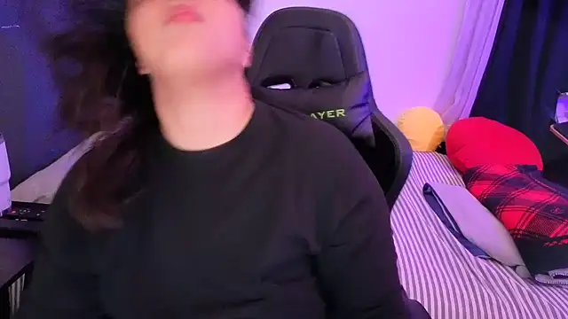 miacanela xo online show from March 24, 2026, 12:54 am