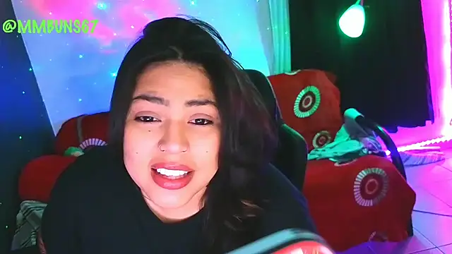 Snapshot of miacanela_xo chatting on October 10, 2025, 11:38 pm miacanela xo online show from October 10, 2025, 11:38 pm