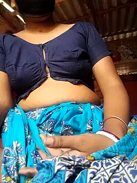 HotSexyBoudi online show from February 1, 2025, 8:39 am