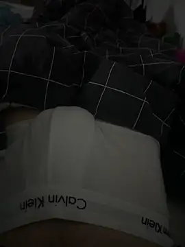 Snapshot of bdsm19 chatting on February 22, 2026, 12:35 am bdsm19 online show from February 22, 2026, 12:35 am