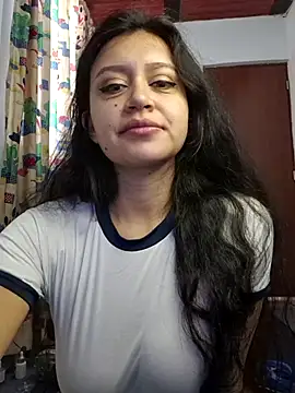 Snapshot of lombarlana-89 chatting on September 13, 2025, 2:28 pm lombarlana-89 online show from September 13, 2025, 2:28 pm