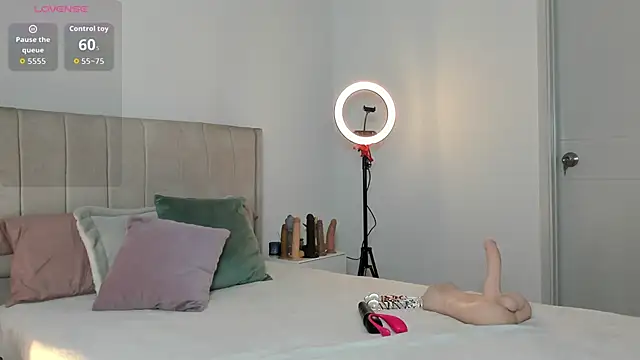 1m megan online show from February 5, 2026, 3:24 am