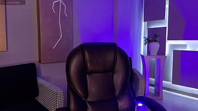 ViolettCastel online show from December 21, 2025, 11:34 am