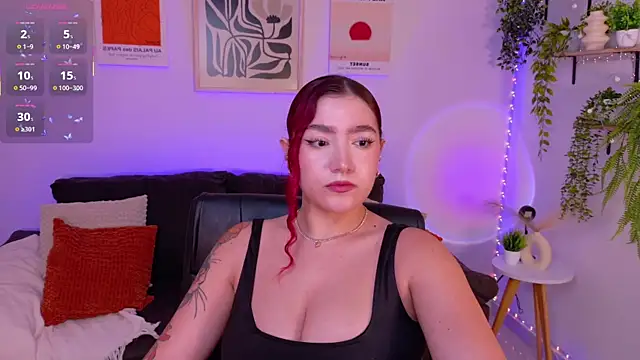 ViolettCastel online show from May 23, 2026, 10:53 pm