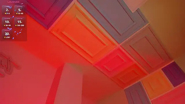 Snapshot of ViolettCastel chatting on March 20, 2025, 10:29 pm ViolettCastel online show from March 20, 2025, 10:29 pm