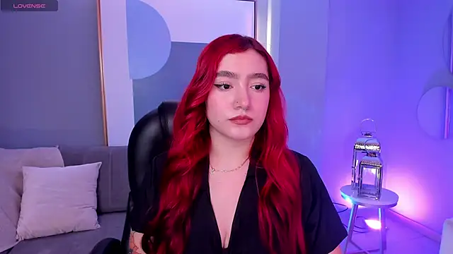 Snapshot of ViolettCastel chatting on March 5, 2025, 7:17 pm ViolettCastel online show from March 5, 2025, 7:17 pm