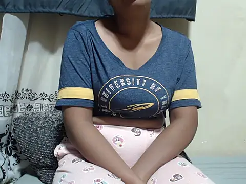 Linda sexy online show from September 24, 2025, 1:13 am