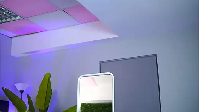 Snapshot of RaquelleVon chatting on October 7, 2025, 8:26 am RaquelleVon online show from October 7, 2025, 8:26 am