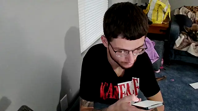 hungkubenski online show from November 9, 2025, 9:52 pm