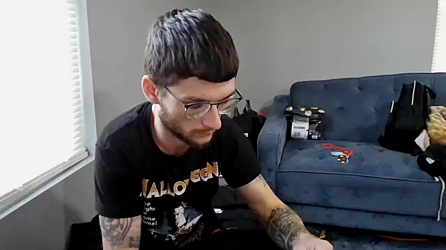 hungkubenski online show from November 27, 2025, 12:27 pm